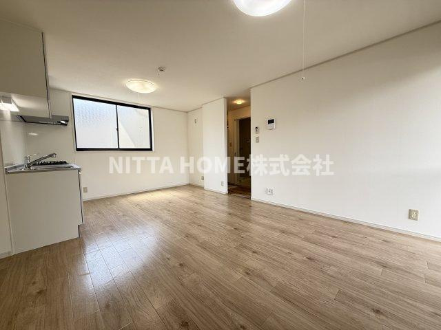 シャルムキリムラの居間・リビング|リビングは１２帖です♪