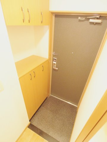 グリーンコートの玄関