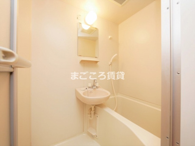 【シャワールーム】 | グラマシー心斎橋東