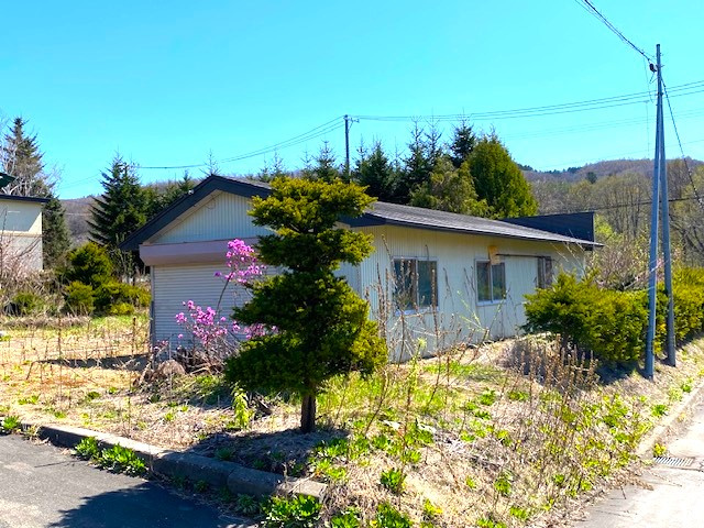 網走市字呼人378番25中古の庭