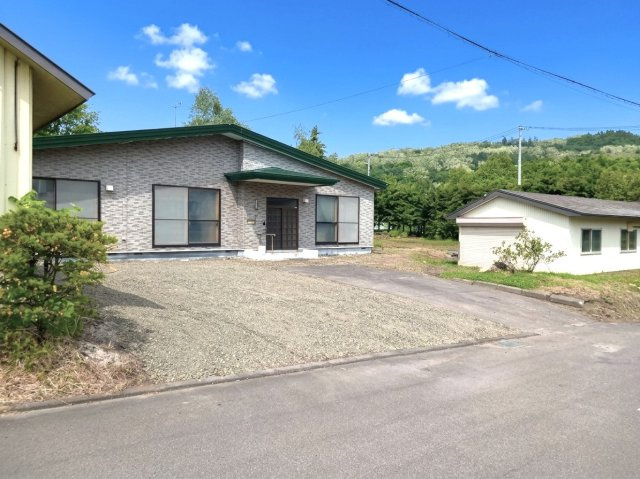 網走市字呼人378番25中古住宅の外観