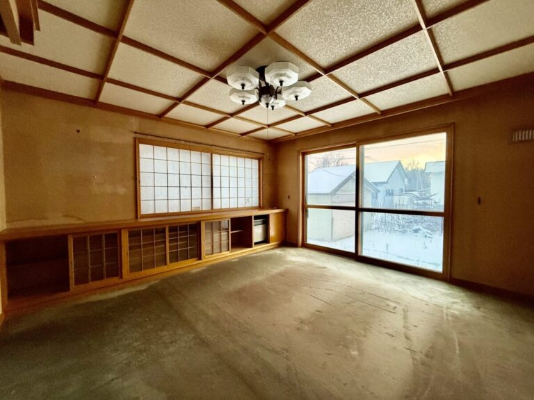 網走市字呼人378番25中古の居間・リビング