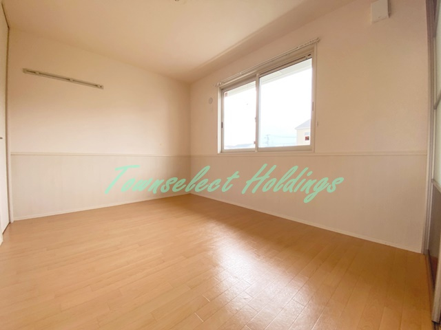 プルメリア・グレイスの寝室|開放的な寝室です