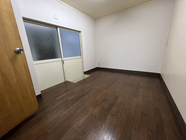 渡辺ビルの居間・リビング