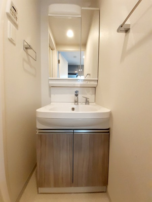 【独立洗面台】 | フォーリアライズ阿波座WEST