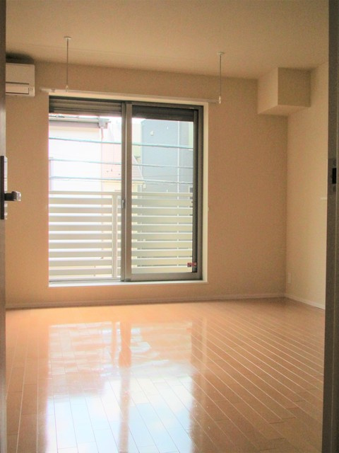 グレイス北沢の居間・リビング