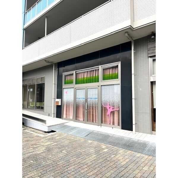 ガーデンヒルズ三河安城ザ・タワーのエントランス