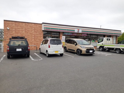 【周辺】 | ヒューマンガーデン　アンヴェル | セブンイレブン福岡四箇田団地店まで980m