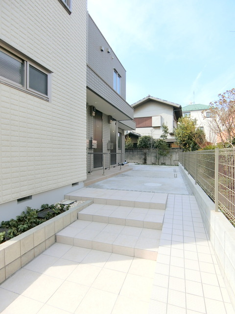 Ｈａｌｅｍａｌｉｅのエントランス|★広々エントランス★