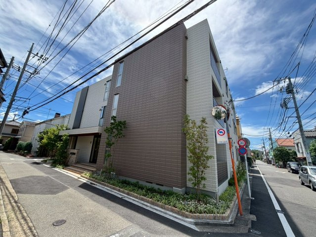 メゾン　メルヴェイユの外観