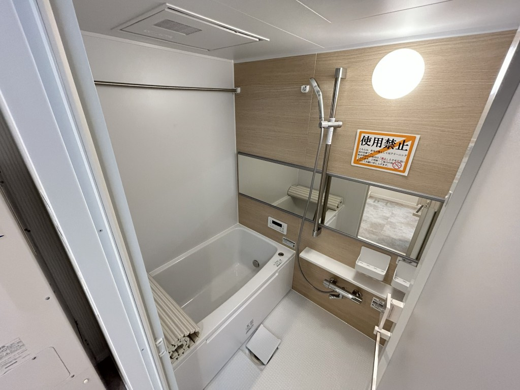 サンハイツ鍋屋上野1号棟の浴室|落ち着いた空間のお風呂です