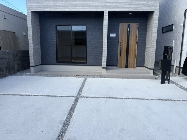 【その他】 | 築浅外人住宅　高利回り　月額２３万円で賃貸中　