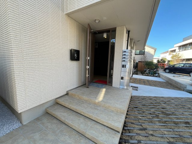 萌悠館のエントランス|★オートロック完備★