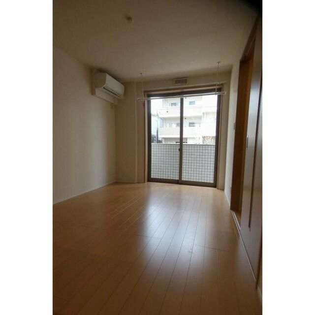 レジデンス西尾久の寝室