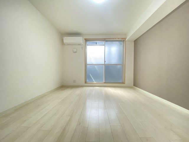 ヴィオレ茨木の居間・リビング