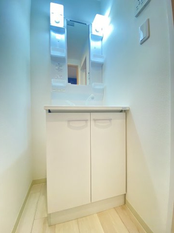 ヴィオレ茨木の洗面所