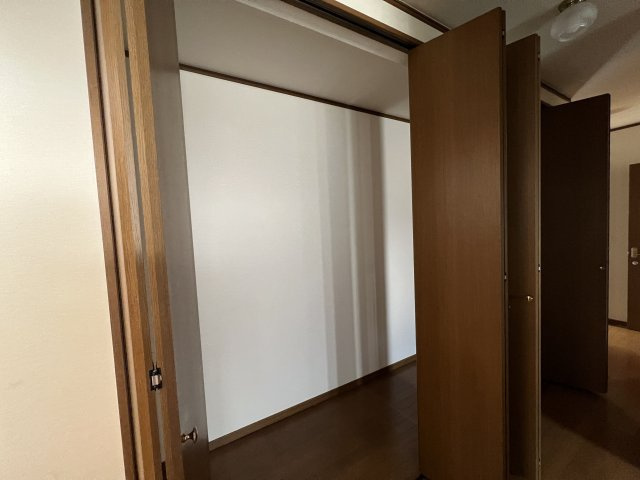 美咲町打穴中　３LDK＋S　戸建借家の収納