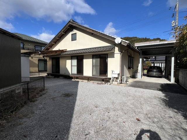 美咲町打穴中　３LDK＋S　戸建借家の庭