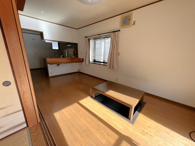 美咲町打穴中　３LDK＋S　戸建借家の居間・リビング