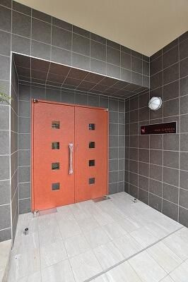 サン　ガーデンのエントランス