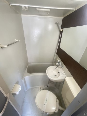 海風ハイツの洗面所|忙しい朝には欠かせない洗面所です