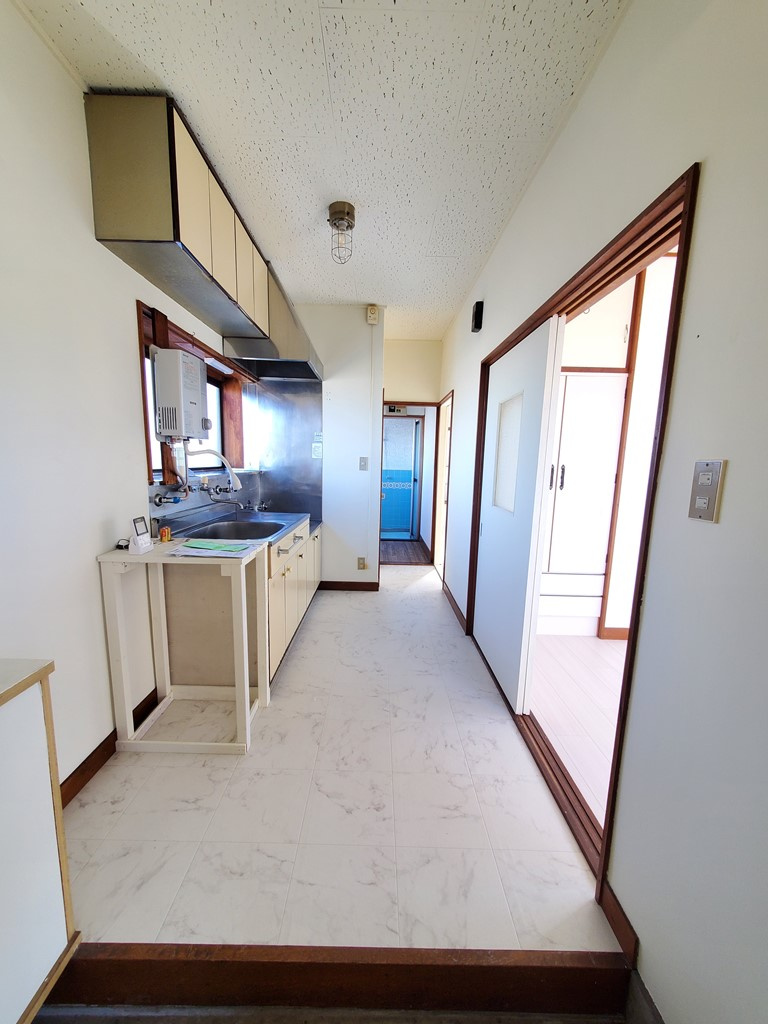 ヴィステリア・コート