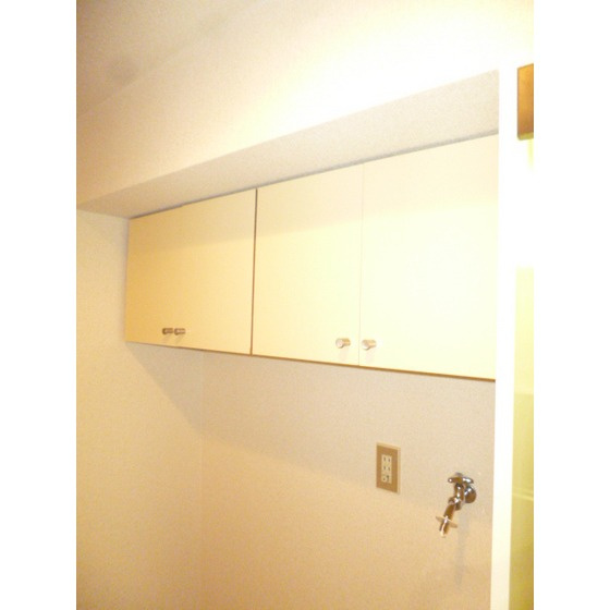 サニーハイムの収納|吊戸収納