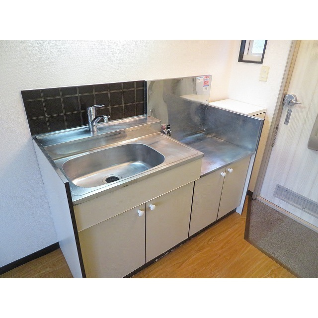 ビューイシハラのキッチン|きれいなキッチンです