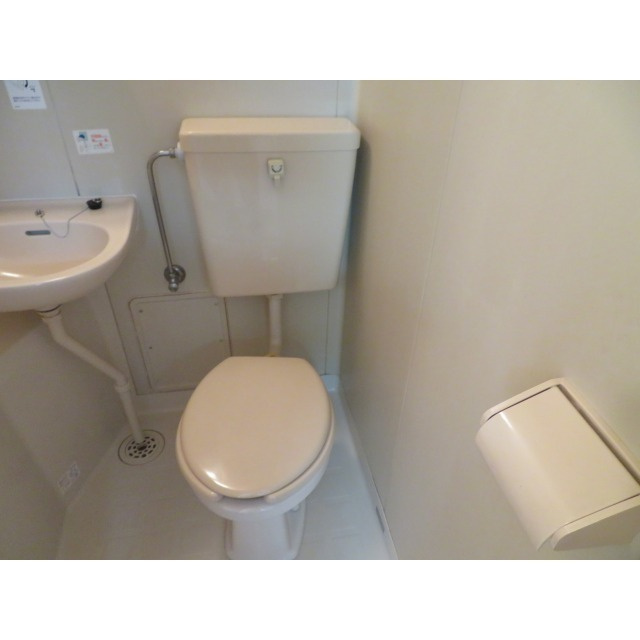 ビューイシハラのトイレ|落ち着いたトイレです