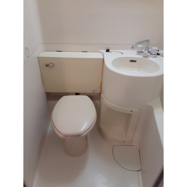 富士ハウスのトイレ|写真は別部屋