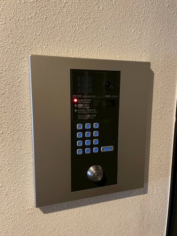 modern palazzo眼鏡橋のエントランス