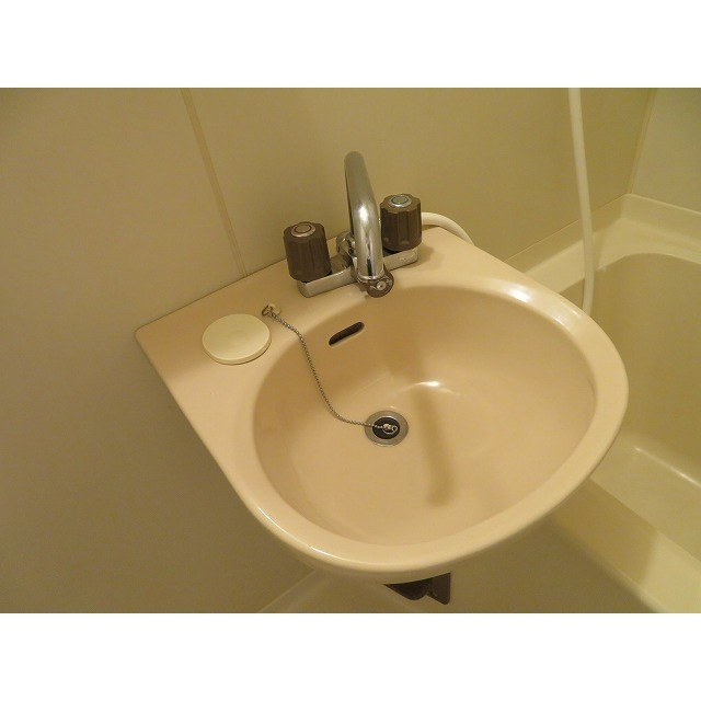 三桃マンションの洗面所|同間取り別部屋の写真です