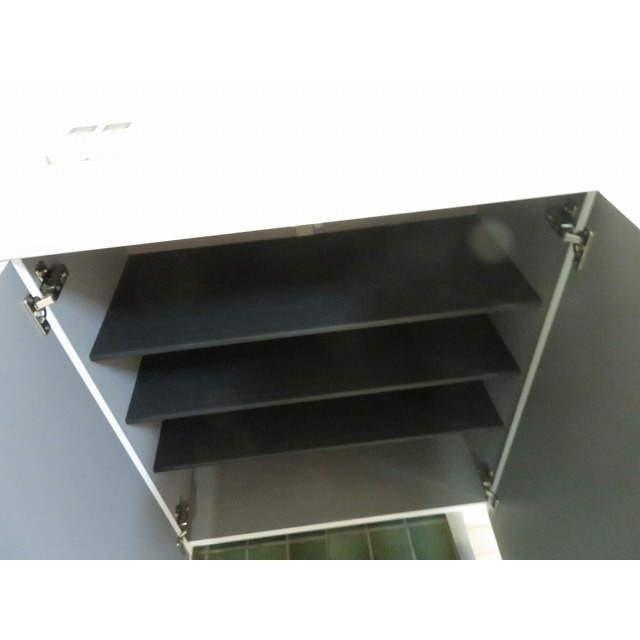 三桃マンションの収納|同間取り別部屋の写真です