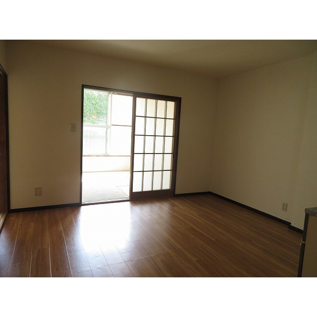 クローバーハイツの居間・リビング|リビング