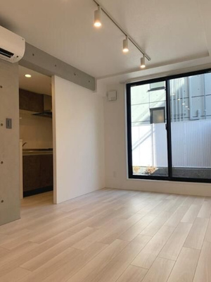 【居間・リビング】 | グランパセオ明大前Ⅱ