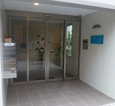 【エントランス】 | ラ・ヴィスタ墨田 | ゆとりのあるエントランスです