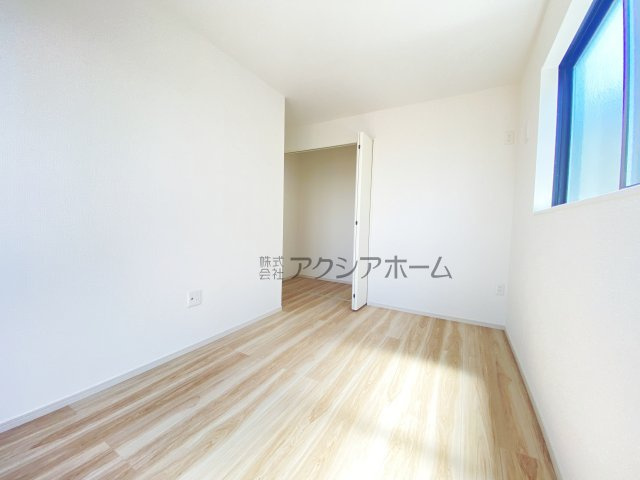 所沢市南住吉・全2棟　新築一戸建　1号棟　～3階建～の洋室|3階　洋室　5.5帖