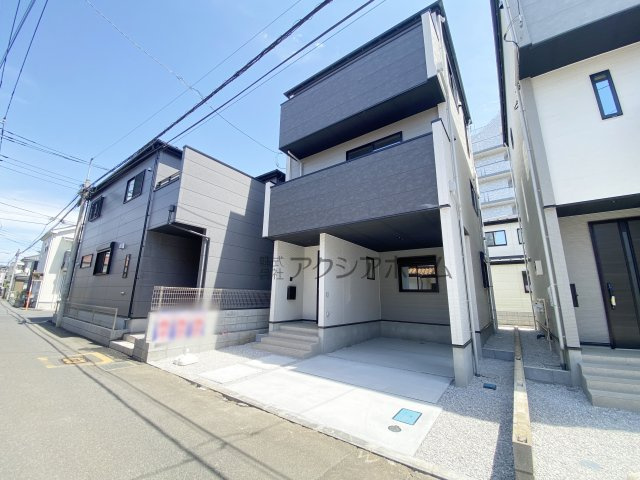 所沢市南住吉・全2棟　新築一戸建　1号棟　～3階建～の外観