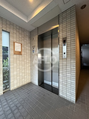 TKM KOHAMAのエントランス|TKM KOHAMA　エレベーター