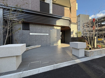 【エントランス】 | ブランニード塚本駅前