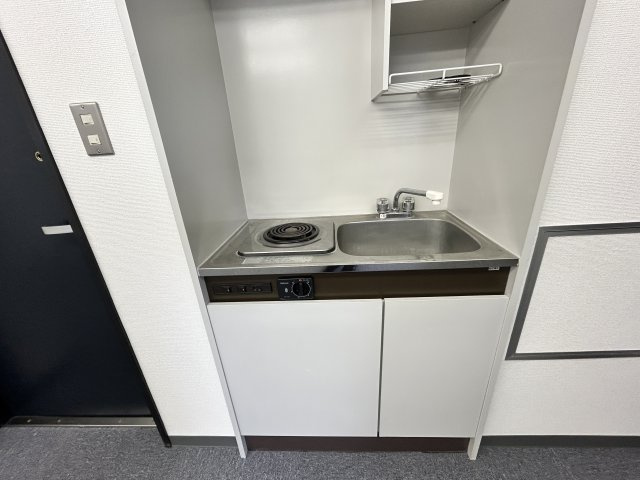 南青山骨董通りユニオンビルのキッチン