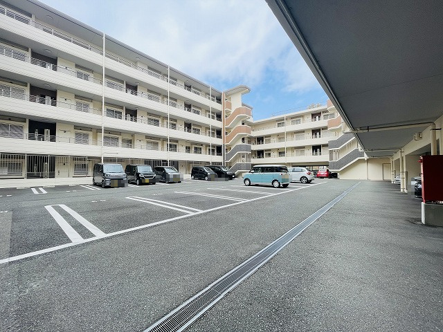 【駐車場】 | ルネッサンス21春日ザパーク