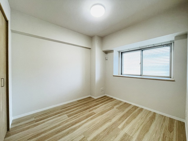 【洋室】 | ルネッサンス21春日ザパーク