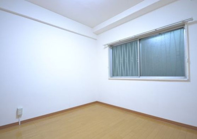 【寝室】 | 湯島ハイタウンB棟 | 落ち着いた色調の寝室です