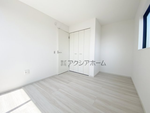 所沢市南住吉・全2棟　新築一戸建　2号棟　～3階建～の洋室|3階　洋室　5.6帖