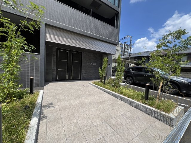 ArtizA淡路のエントランス