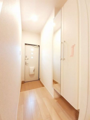 【玄関】 | プリムローズ