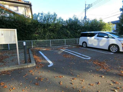 【駐車場】 | フィオーレドゥーエ