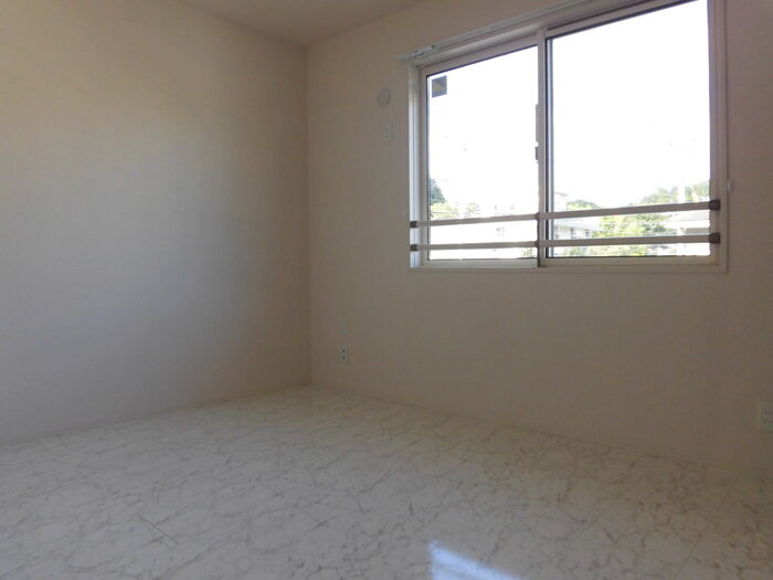 川崎市麻生区王禅寺のアパートの寝室