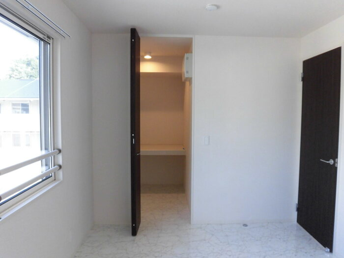 川崎市麻生区王禅寺のアパートの収納